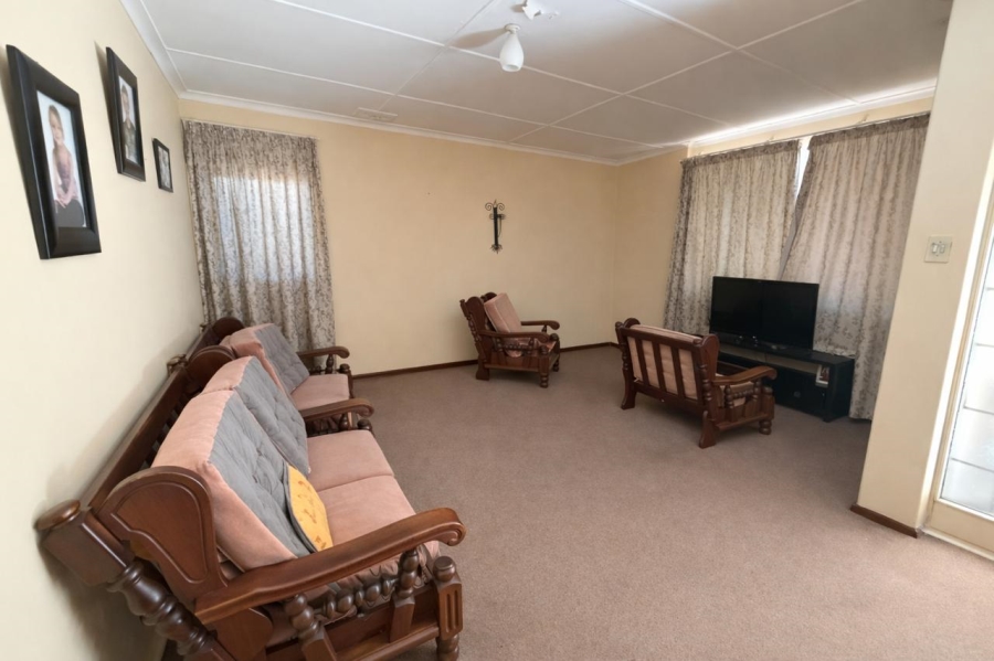 4 Bedroom Property for Sale in Sasolburg Ext 15 Free State